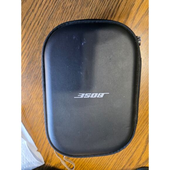 Bose Quiet Comfort 45 Headphones - Picture 5 of 5